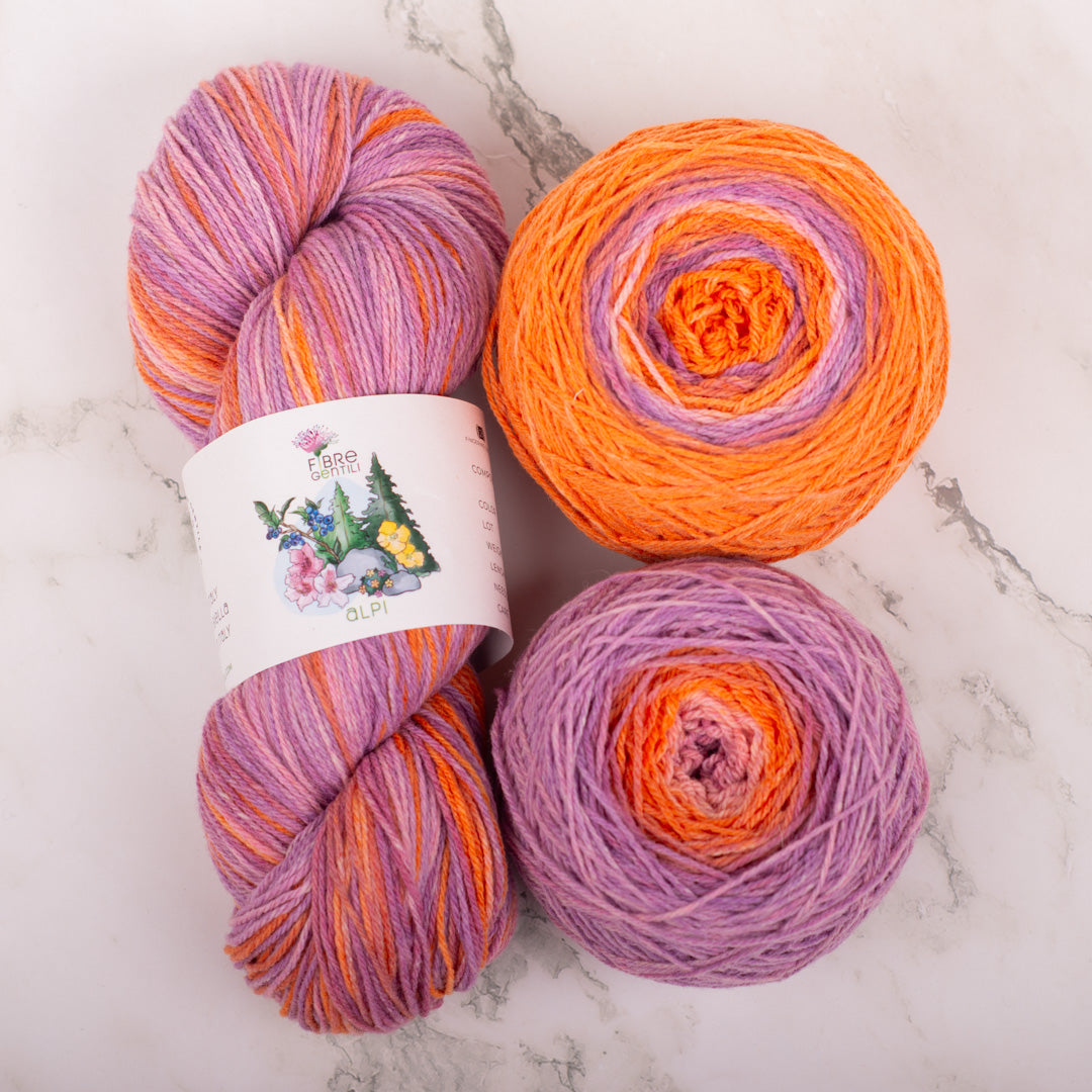 BLOOMING FLOWERS | fingering-sock weight