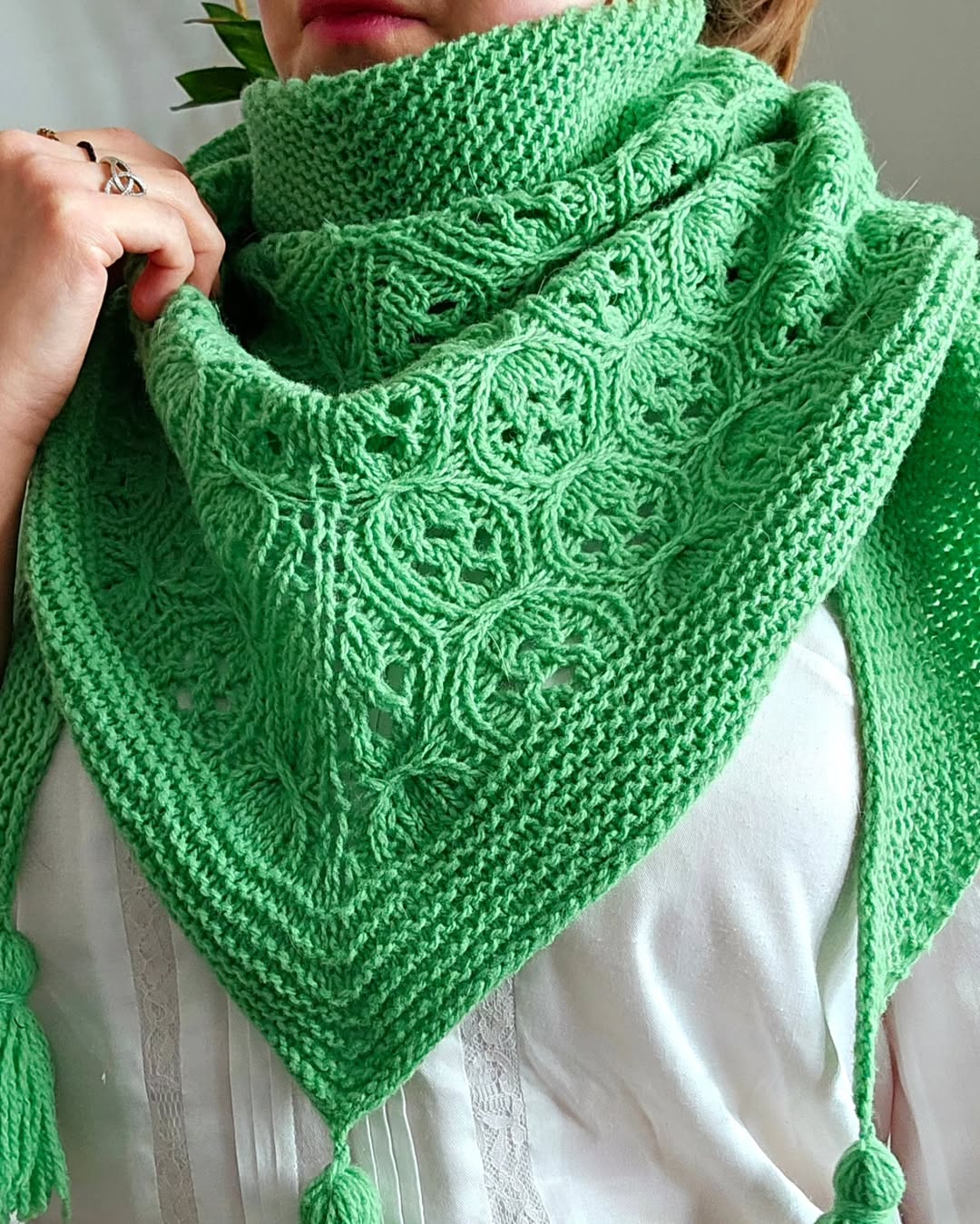 Lucania Shawl