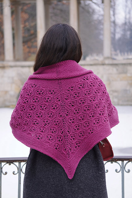 Lucania Shawl