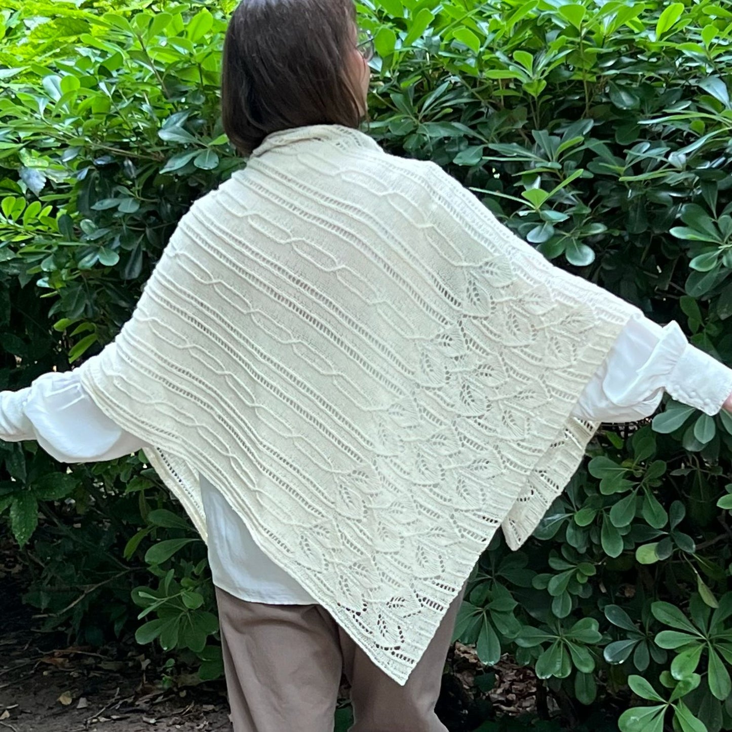 Carissa shawl